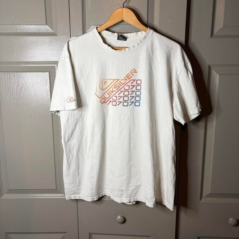 Vintage quiksilver shirt  Size XL 23x28 surf skater surfwear 00's